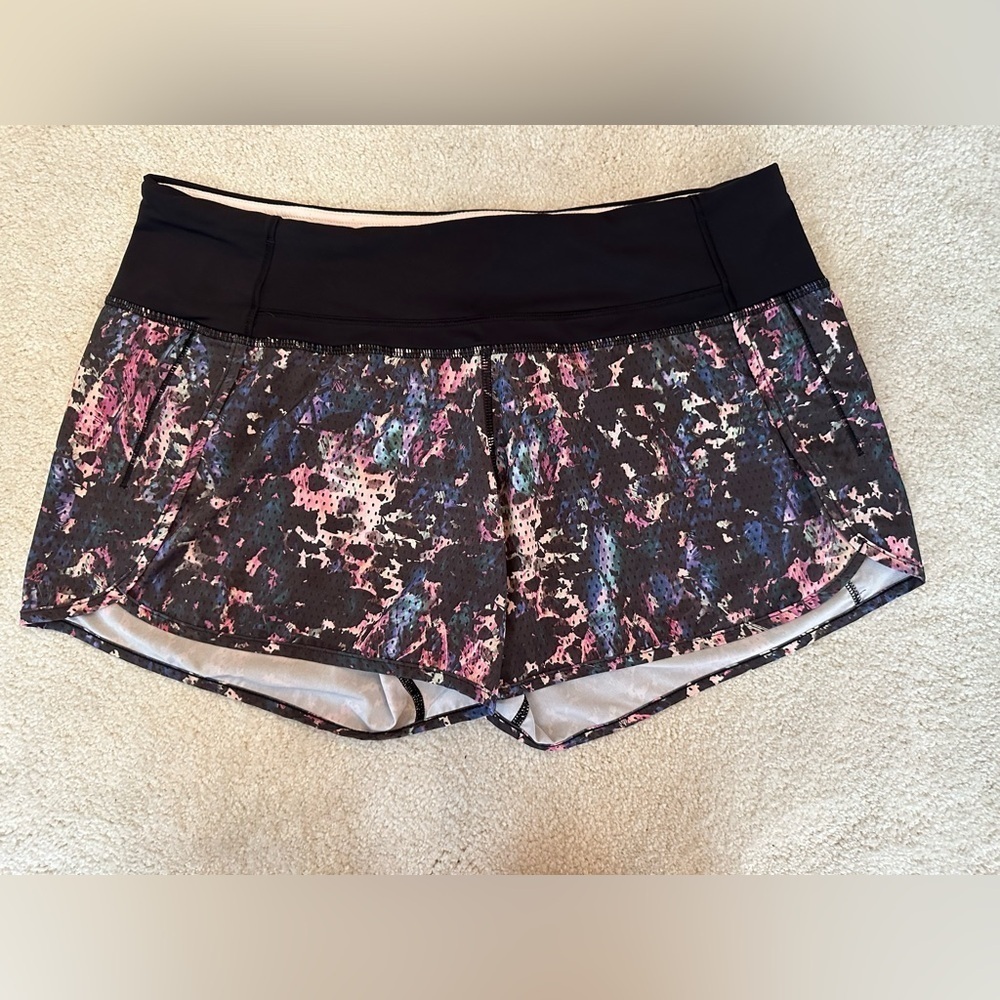Lululemon Run Times Short 4-way
Stretch Floral Sport Black Purple Multi
Size 8